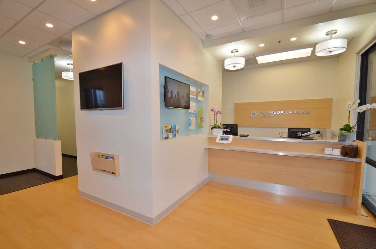 Alameda Landing Dentistry