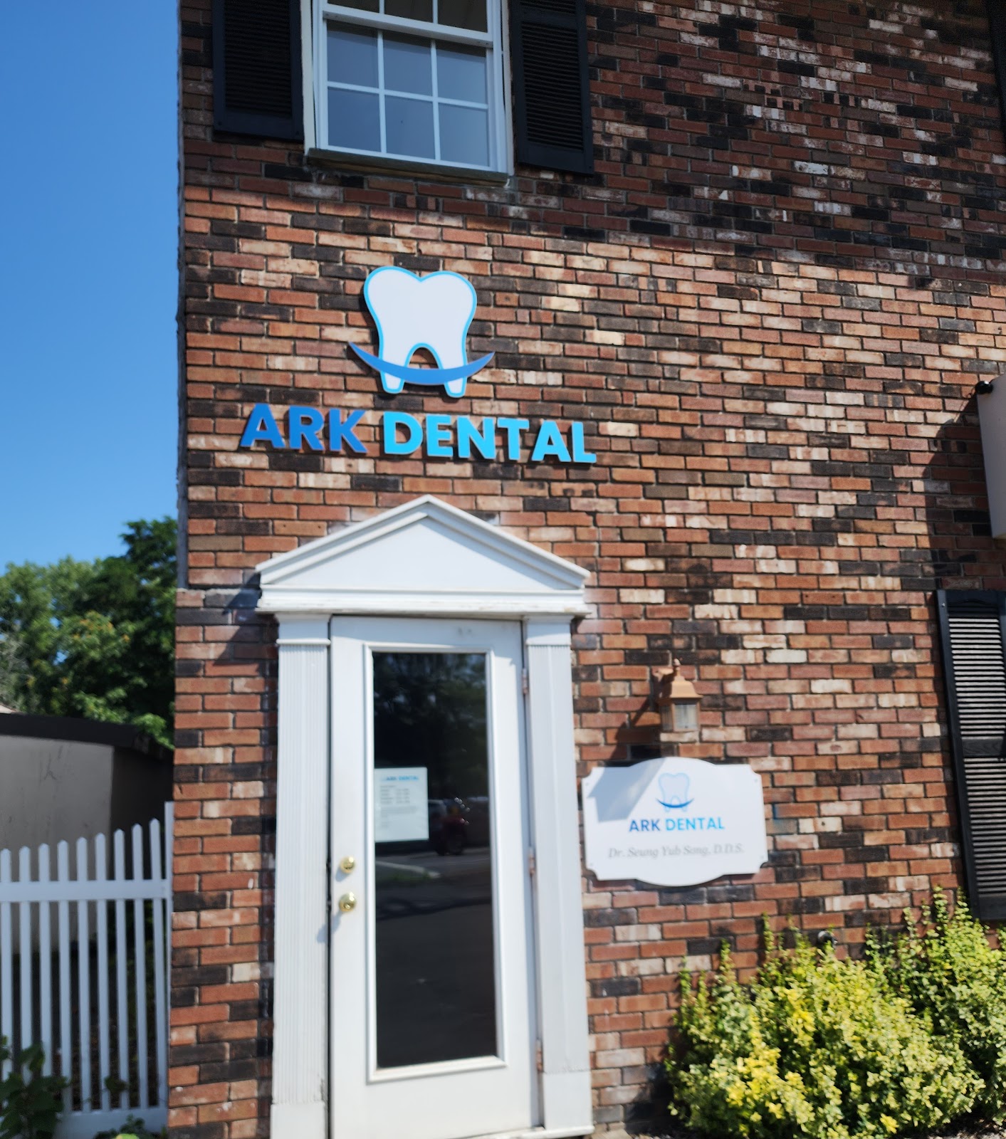 Ark Dental