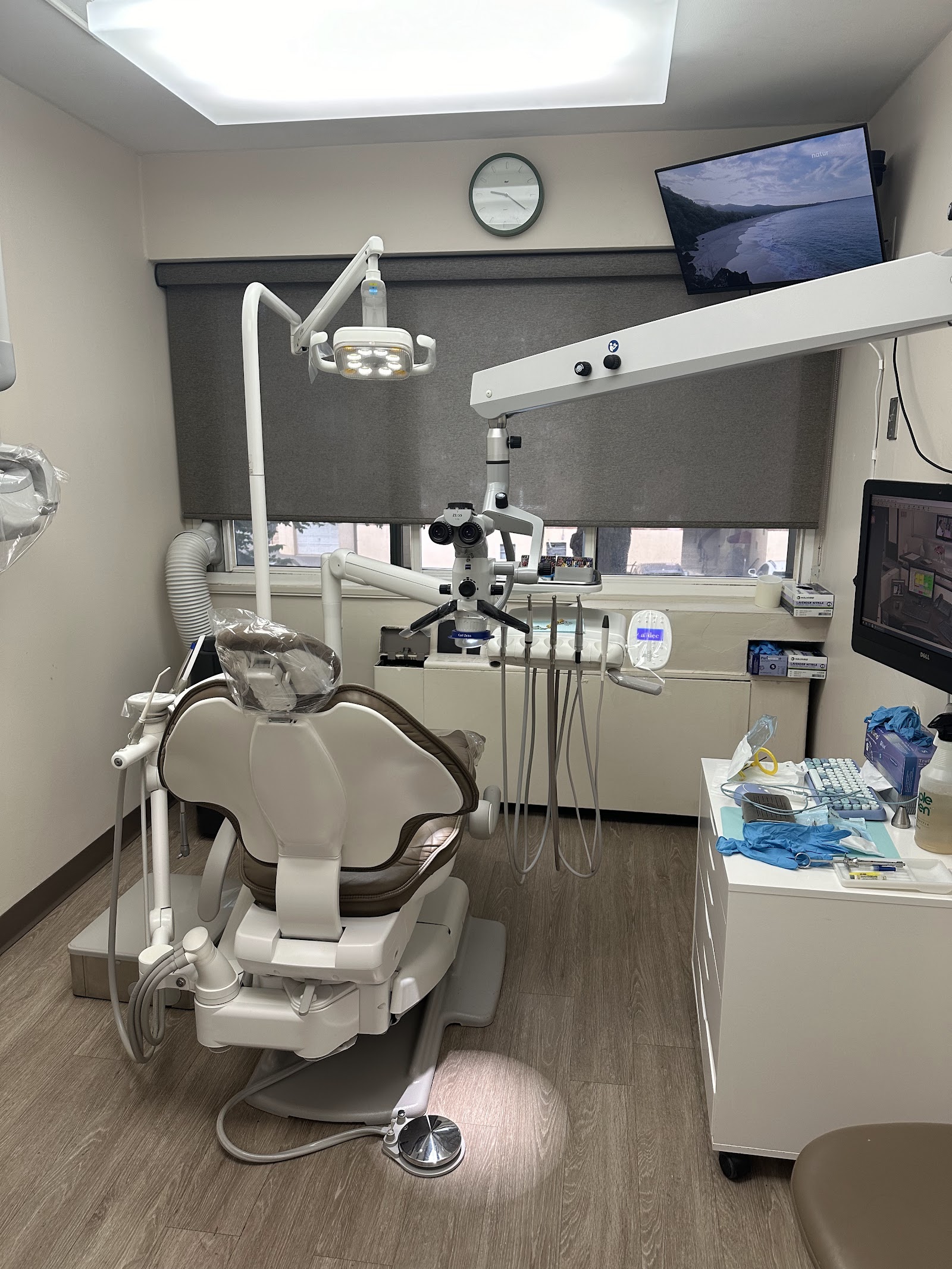 Bergen Endodontics Jae Y. Oh DDS, Brian Jang DMD, & Louis Jerome DMD Practice Limited to Endodontics