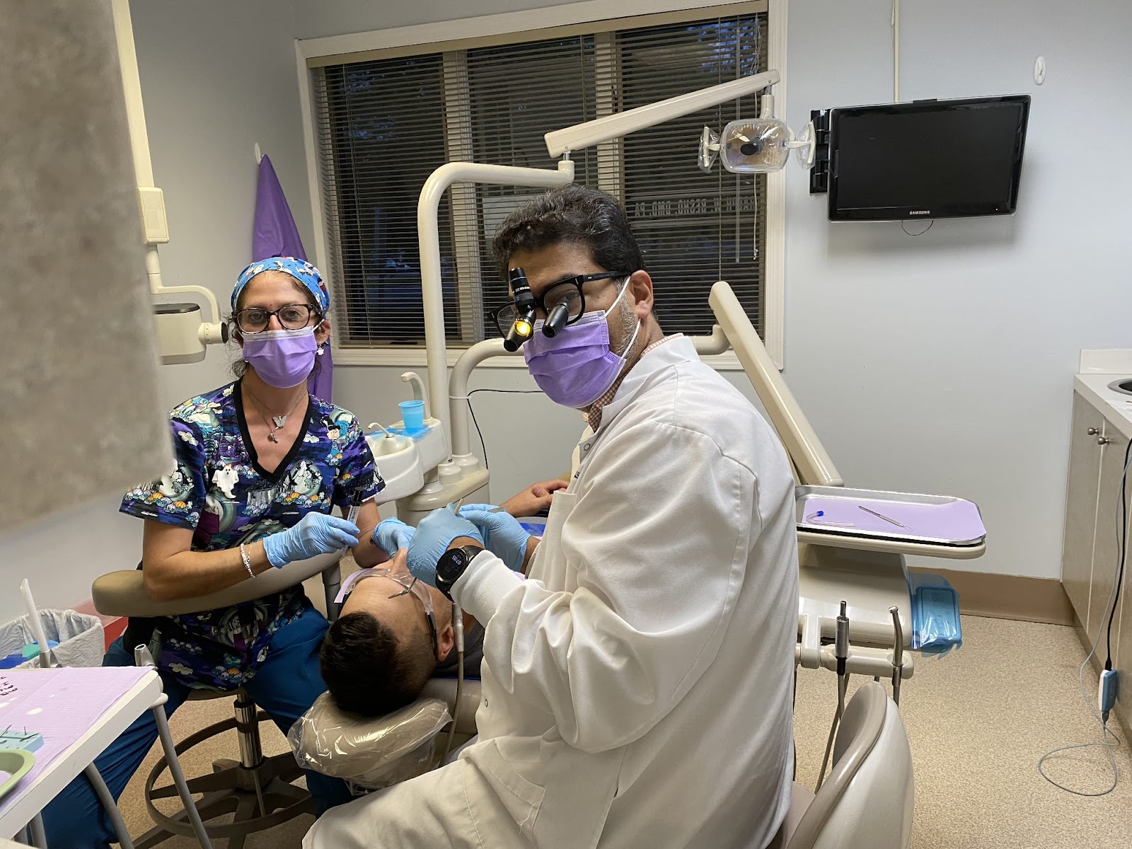 Dentist in Farmington CT | Advance Dental | Emergency and Oral Surgeon