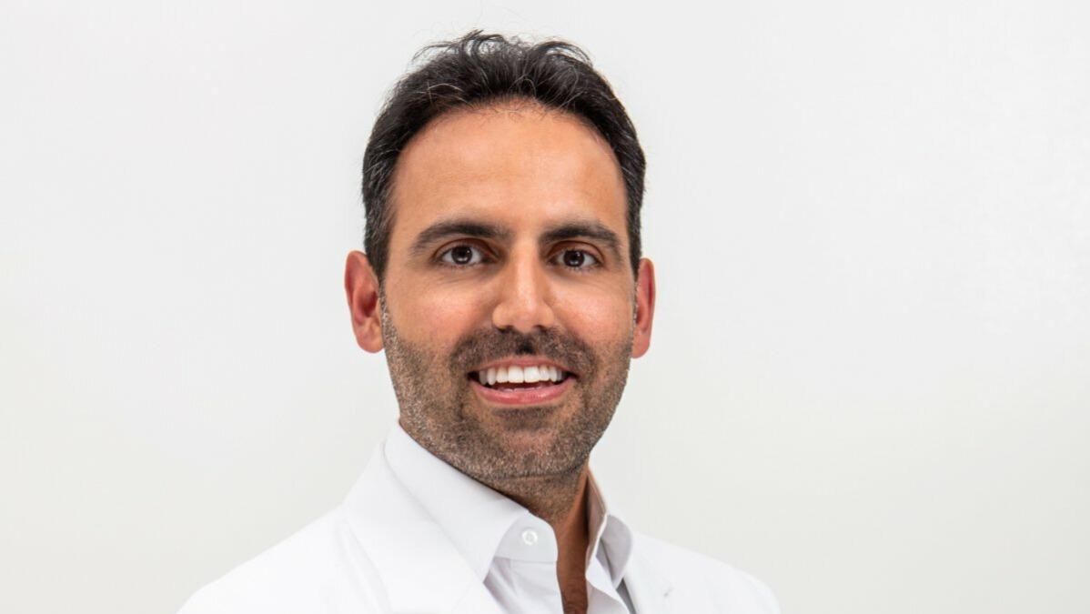 Dr. Rodney Raanan