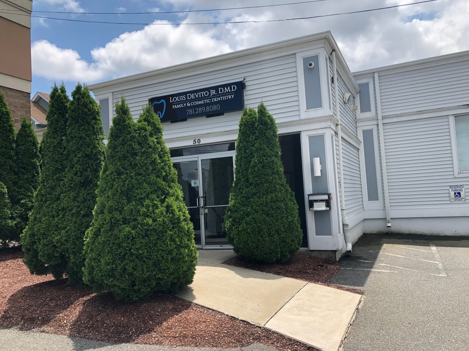 Louis DeVito Jr. DMD