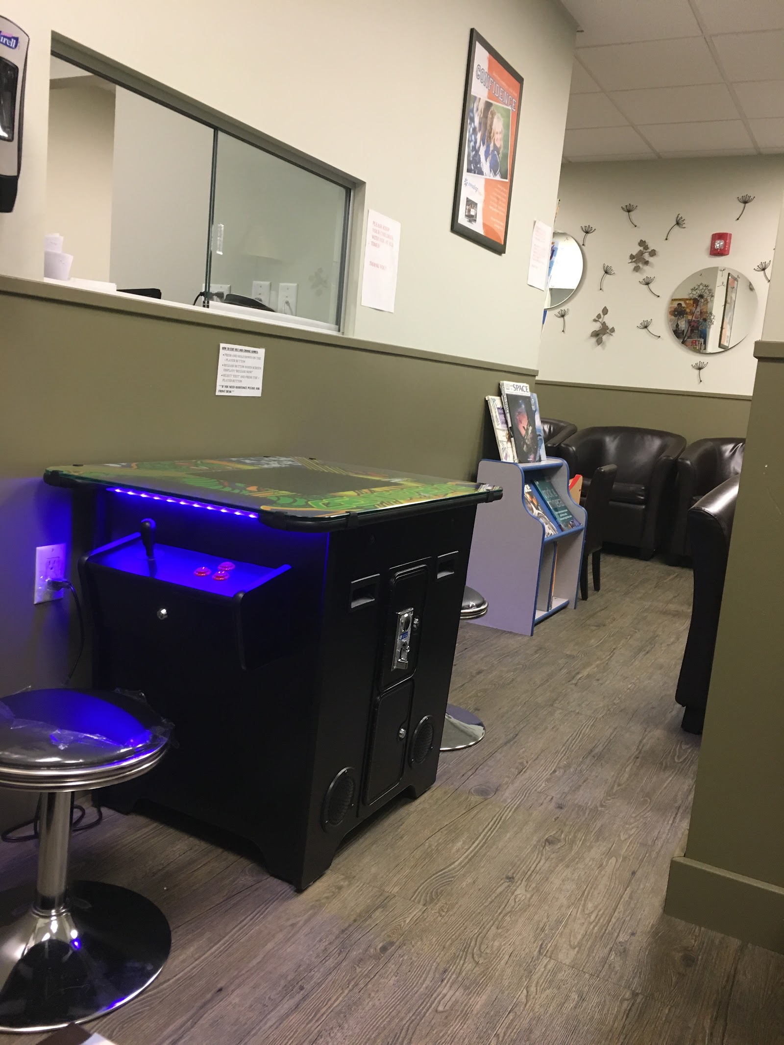 Nasri-Ghajari Noushin DDS: Toothville Pediatric Dentistry